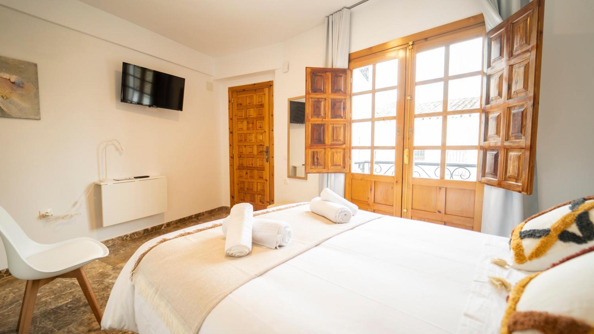Hospedagem domiciliar Carmen San Luis Albaicin, *